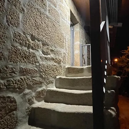 Casa Do Forno D'aldeia شقة Moucos